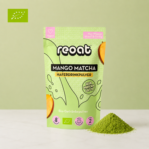 feines Matcha Pulver mit Mango